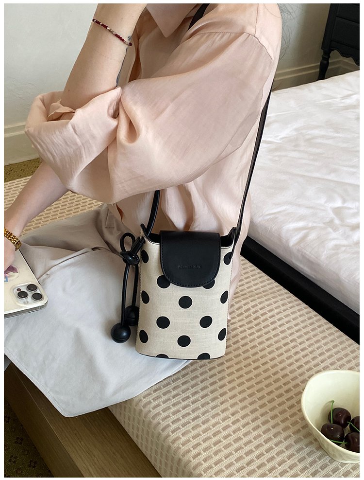 Women's PU Leather Woven Phone Bag detail 22