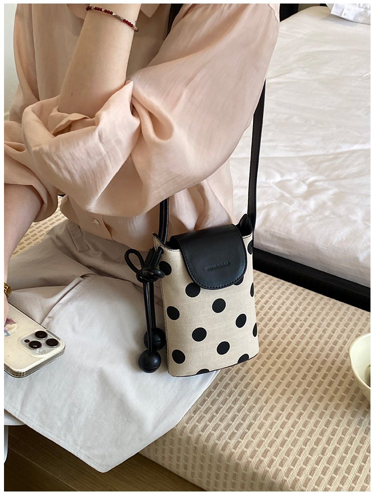 Women's PU Leather Woven Phone Bag detail 23