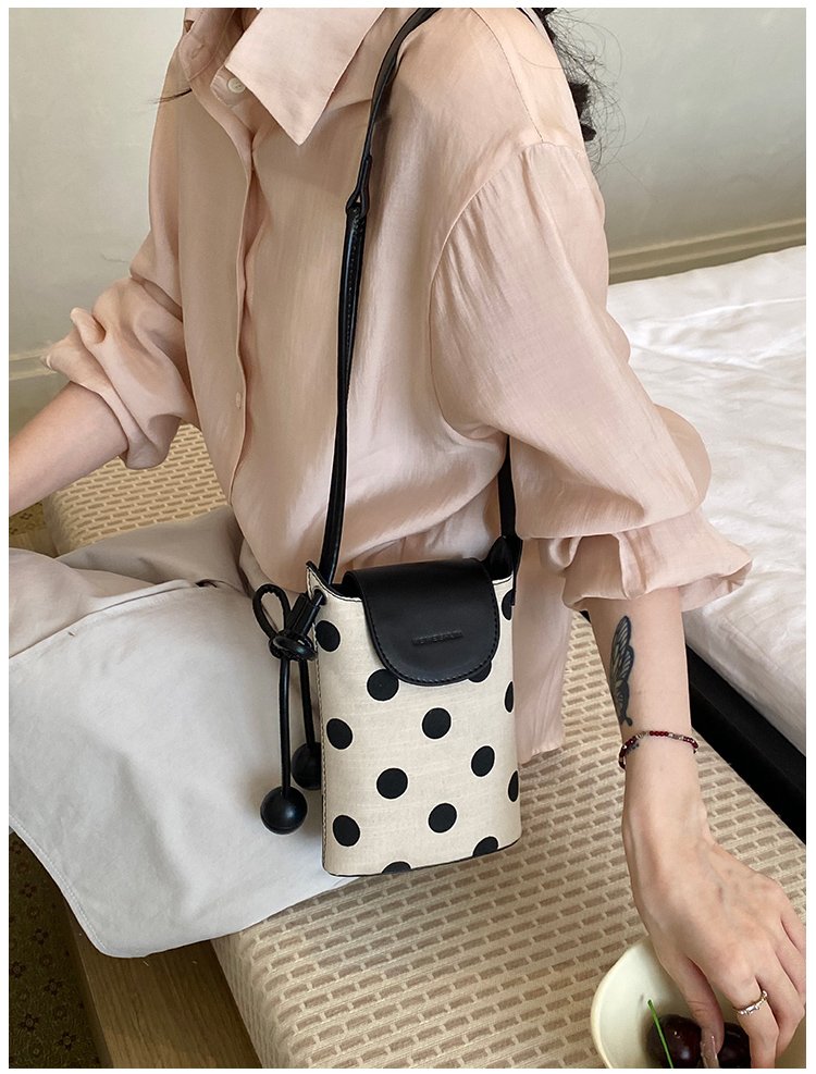 Women's PU Leather Woven Phone Bag detail 26
