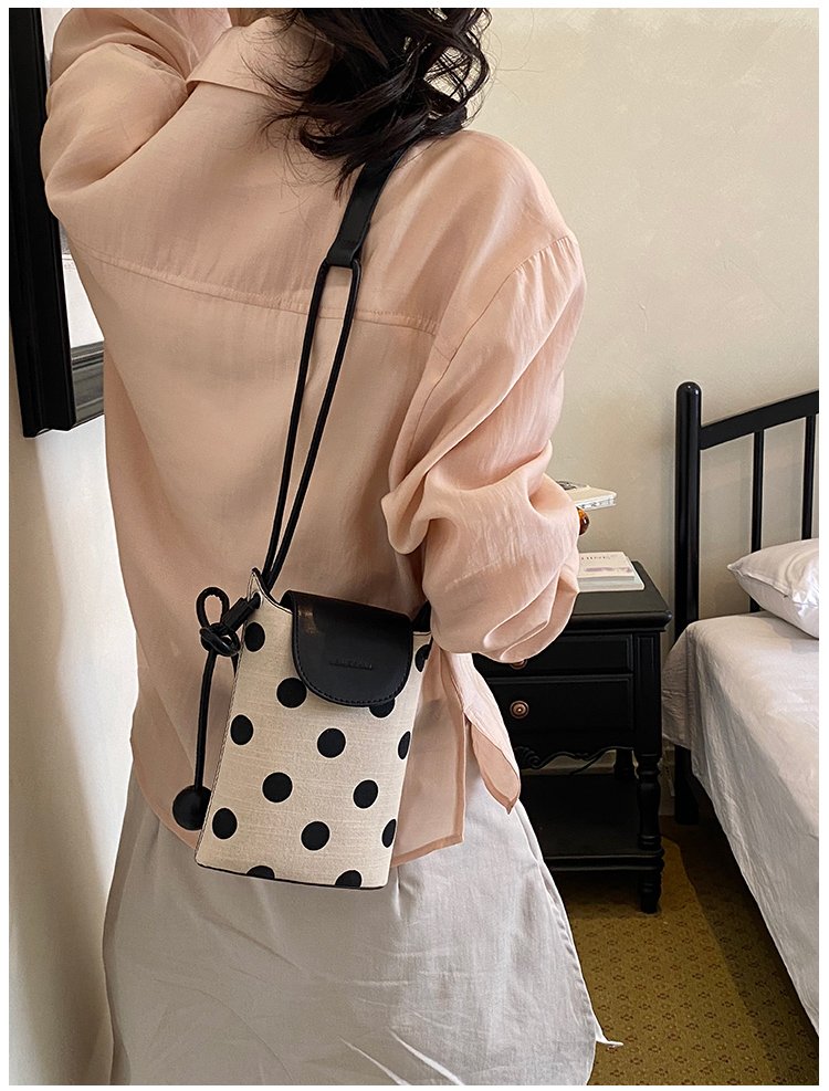 Women's PU Leather Woven Phone Bag detail 34