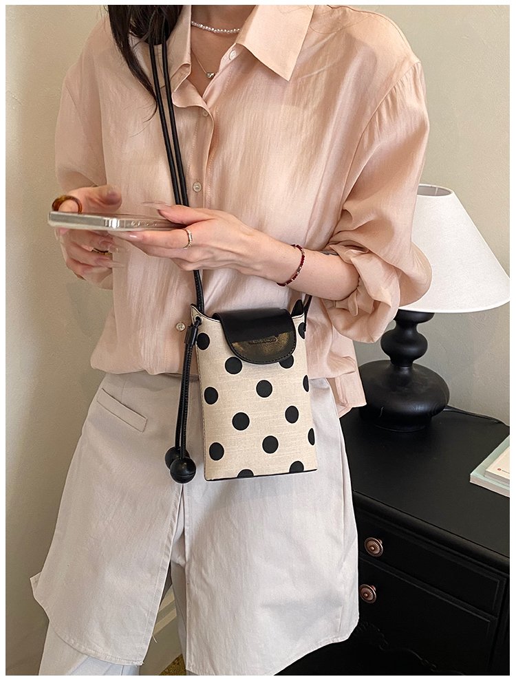 Women's PU Leather Woven Phone Bag detail 37