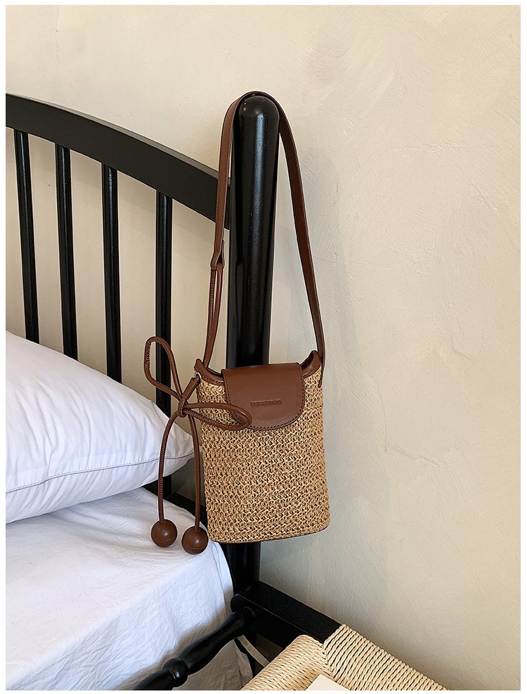 Women's PU Leather Woven Phone Bag view 1