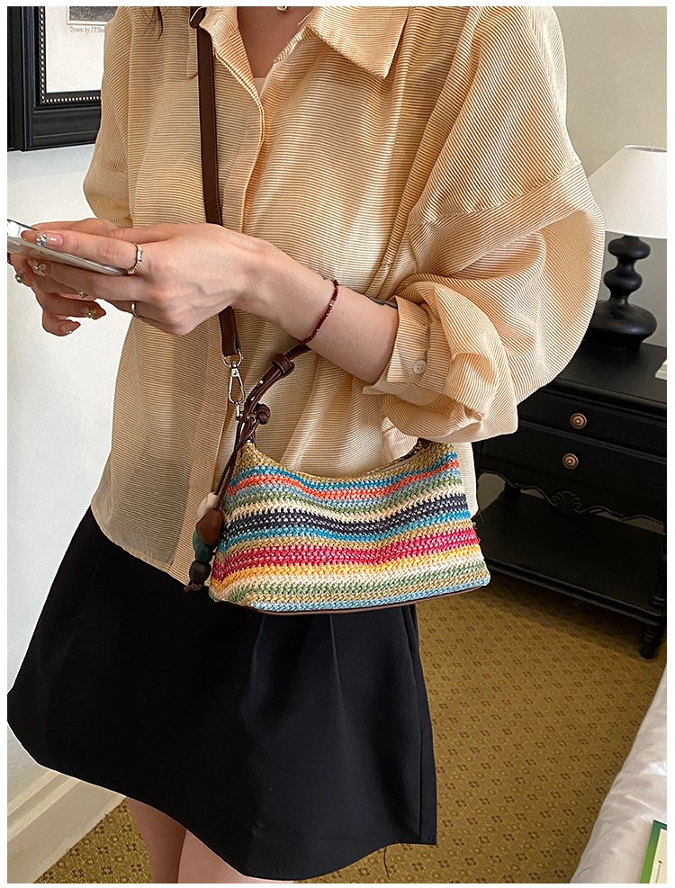 Women's Straw & PU Leather Woven Ring Handle Shoulder Bag detail 38