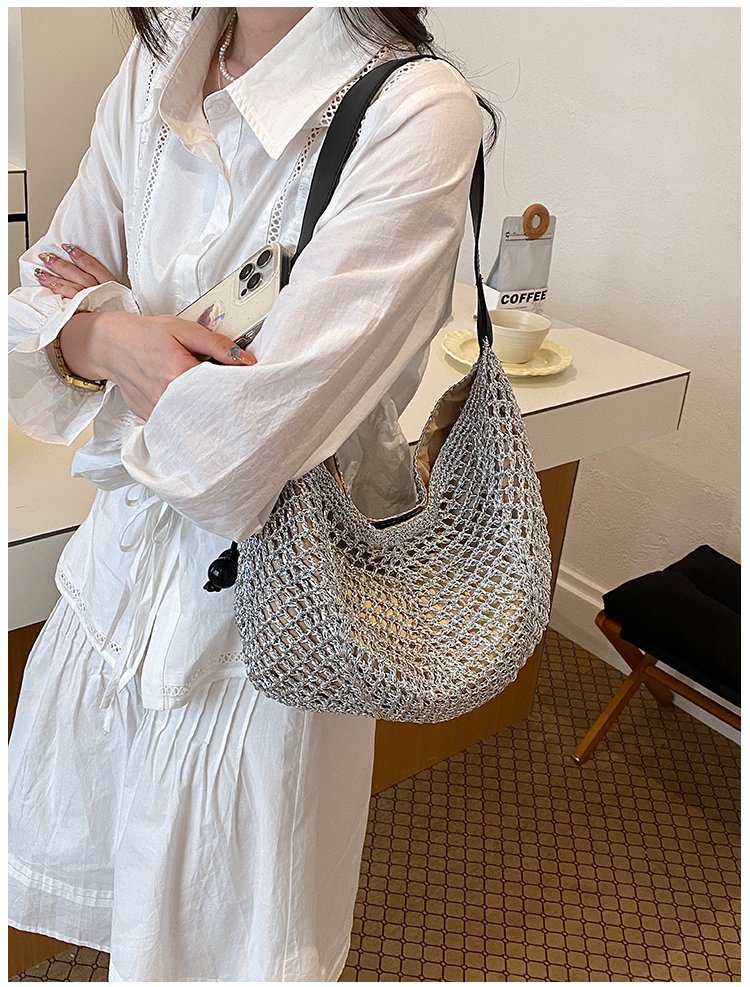 Women's Straw Woven Slouch Shoulder Bag detail 20