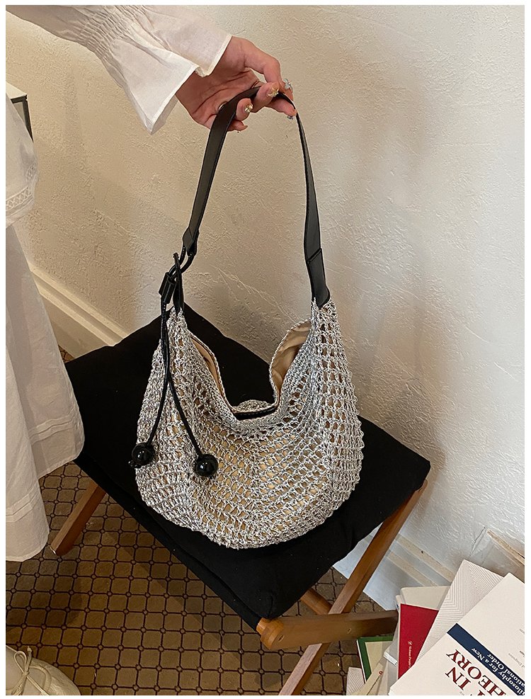 Women's Straw Woven Slouch Shoulder Bag detail 26
