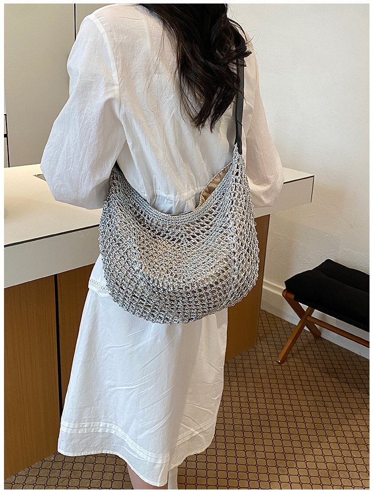 Women's Straw Woven Slouch Shoulder Bag detail 38