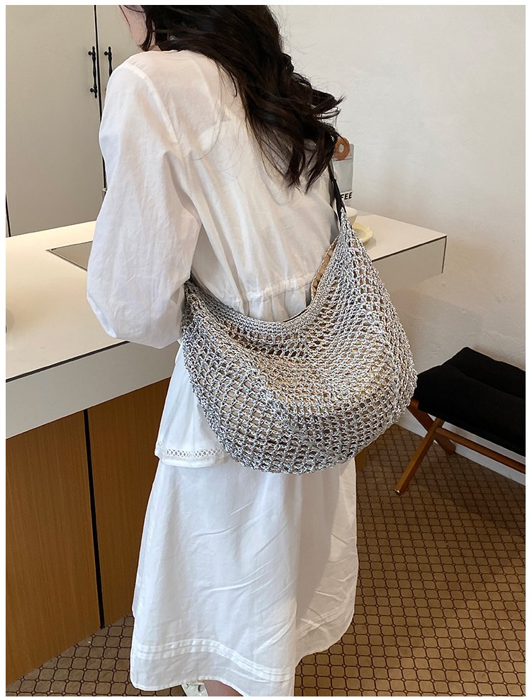 Women's Straw Woven Slouch Shoulder Bag detail 39