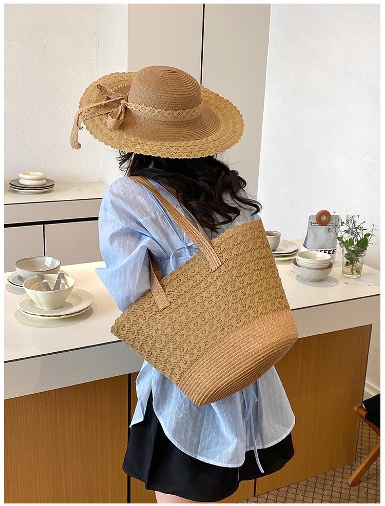Women's Straw Woven Tote Bag detail 15